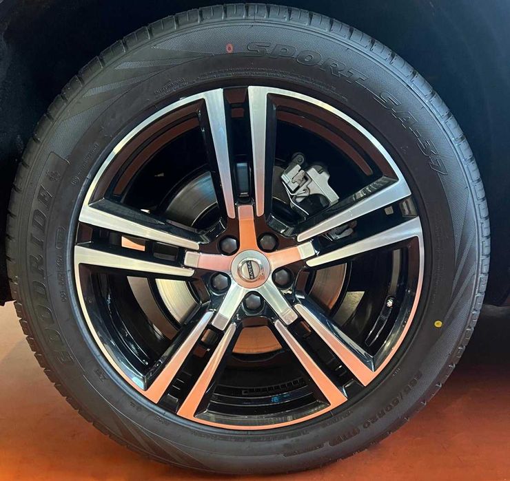 Oryginalne Felgi Volvo 20 Cali Wraz z Oponami