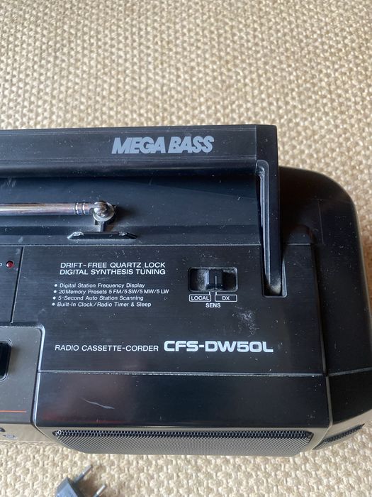 Rádio Cassete Sony CFS-DW50L Mega Bass - Funcional