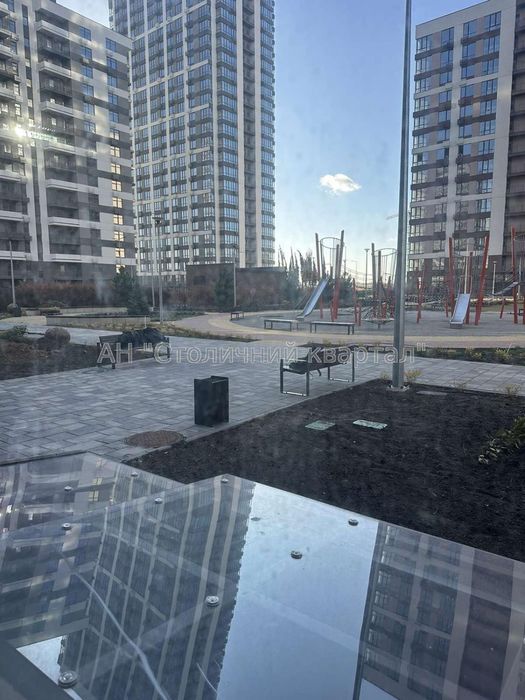 Варшавский 2, буд. 10.3, вул. О. Олеся 9А, фасад,