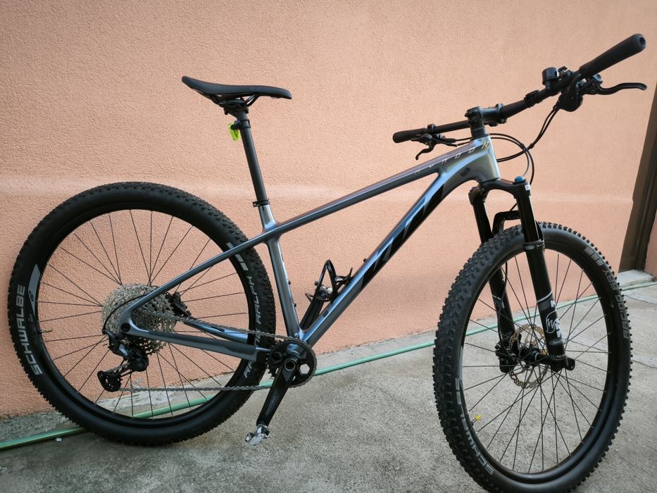 Bicicleta KTM élite carbono