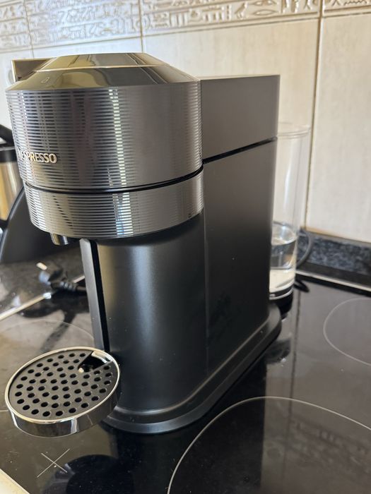Máquina de Café KRUPS Nespresso Vertuo Next XN910N Preto