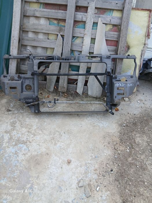 Відам війсковим телевизор на форд галакси.