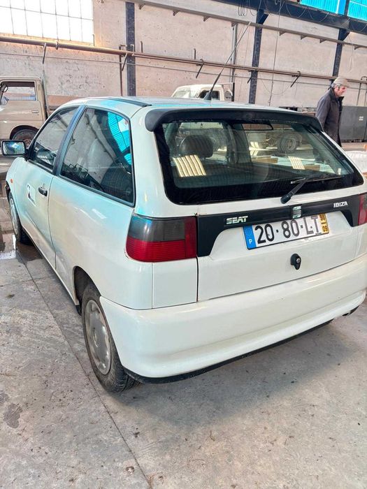 Seat Ibiza comercial