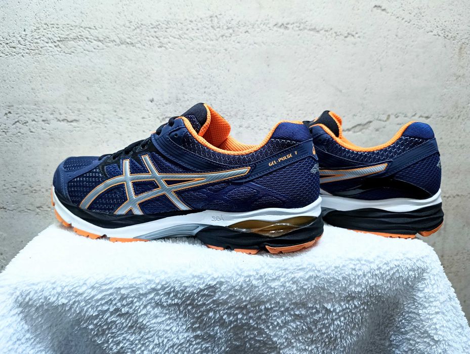 ASICS GEL PULSE 7 r.44,5 stan idealny