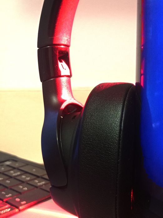 Навушники JBL760nc-блютуз