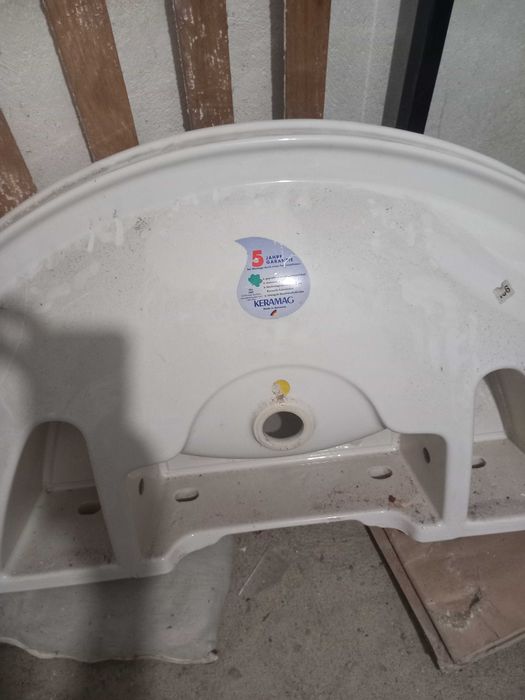 Lavatório de wc NOVO