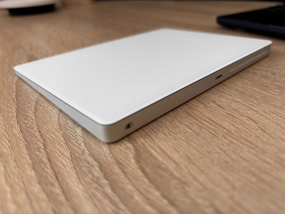 Apple Magic Trackpad 2