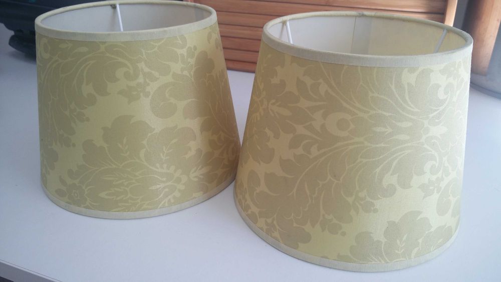 Green Table Lamps with Pattern