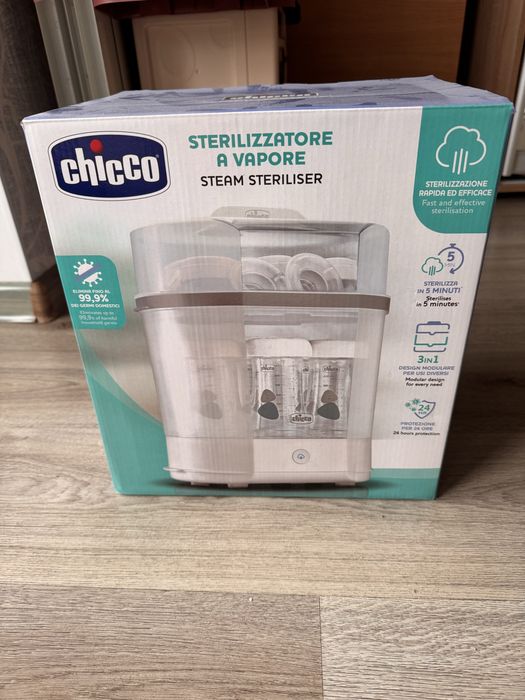 Електричний стерилізатор для пляшечок, сосок, дитячих виробів Chicco