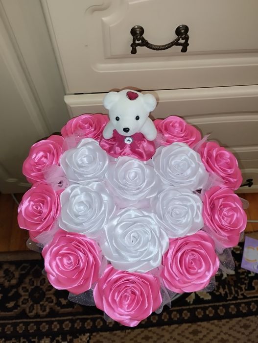 Букет на день закоханих з атласної стрічки