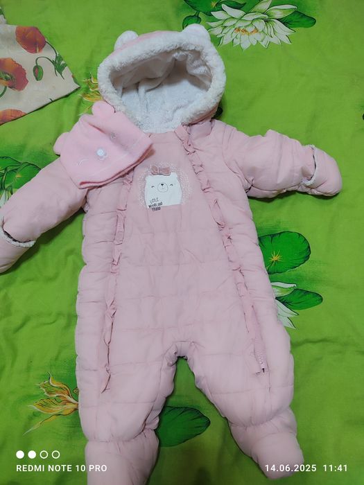 Продам комбинезончик теплые