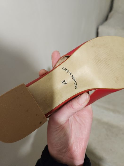 Жіночі туфлі-слінгбеки бренду Guimarães