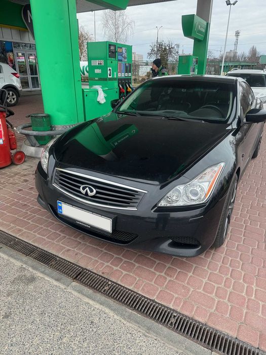 Решітка радіатора для Infiniti g37s coupe