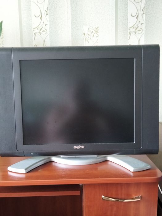 Продам телевизор для дачи