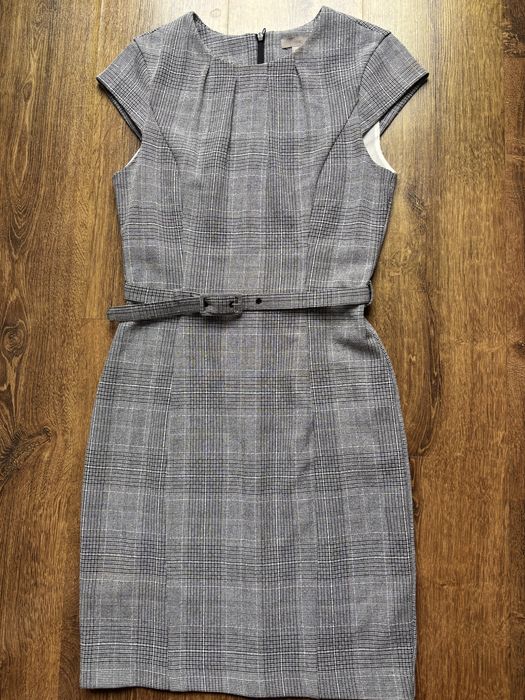 Elegancka sukienka w kratkę H&M rozm. 36