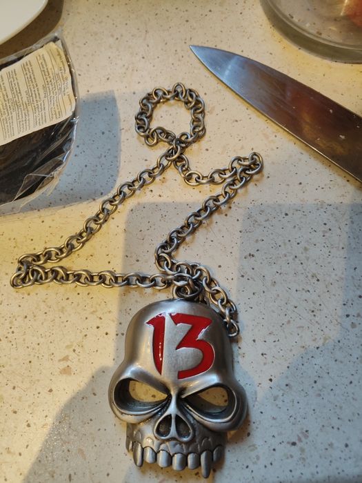 Naszyjnik łancuch z wisiorem  czaszka