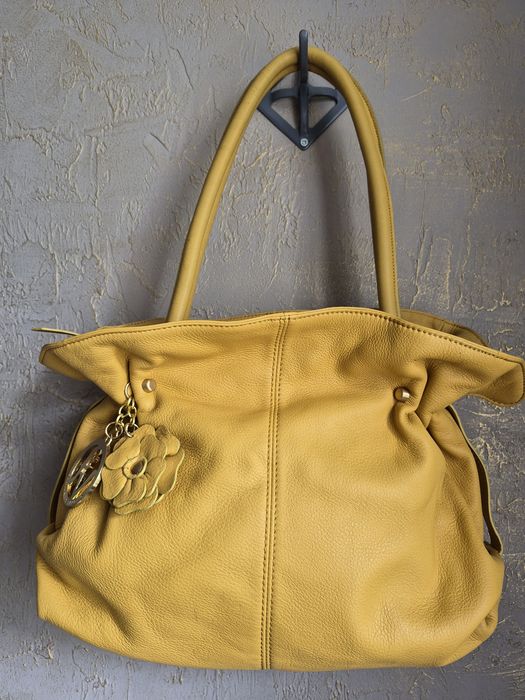 Сумка Valentino натуральная кожа