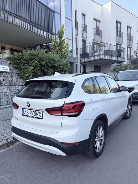 Sprzedam BMW X1  sDrive18i Adventage