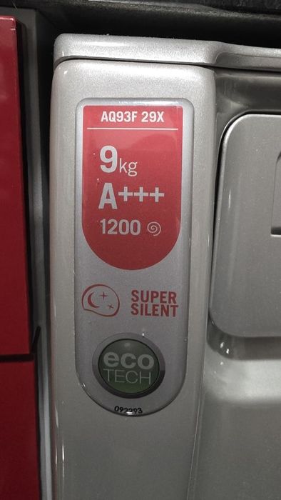 Máquina de Lavar Roupa - Ariston Hotpoint 9Kg