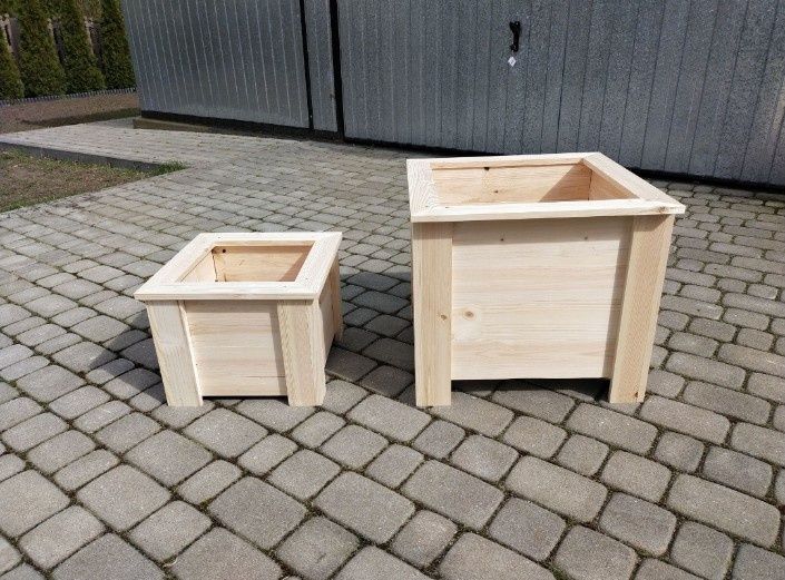 Kwietniki kaskadowe 40 cm