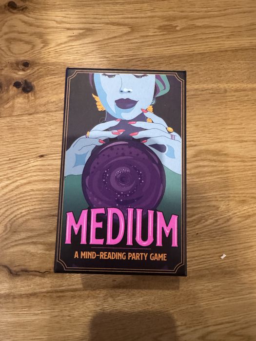 Medium - jogo de tabuleiro