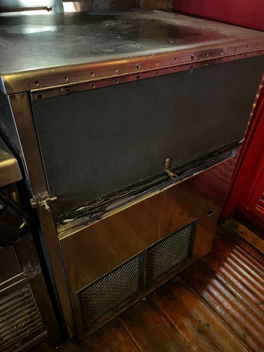 Máquina de gelo profissional 100kg / hotelaria e restauração