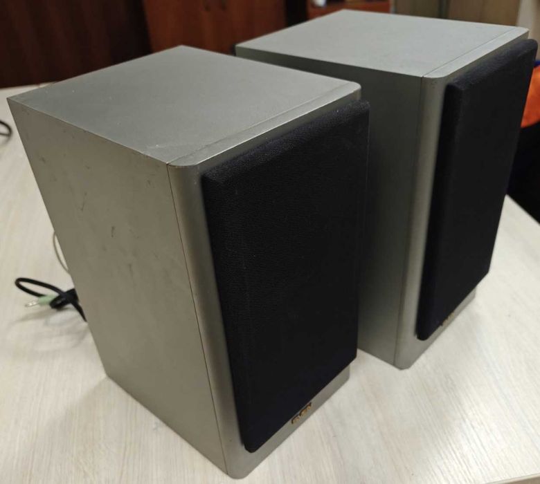 SVEN AF-11 акустика для компьютера 18Wx2