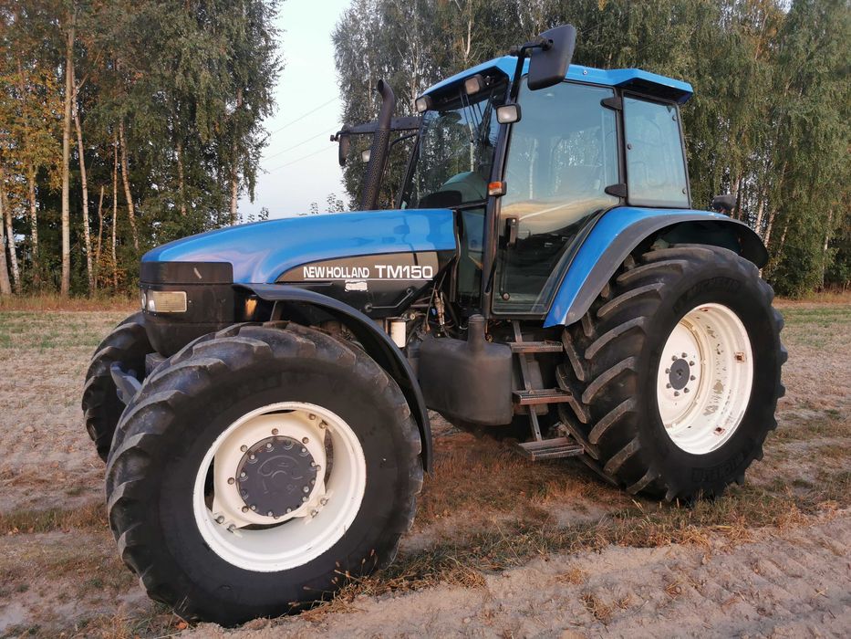 Ciągnik New Holland TM 150 super ster