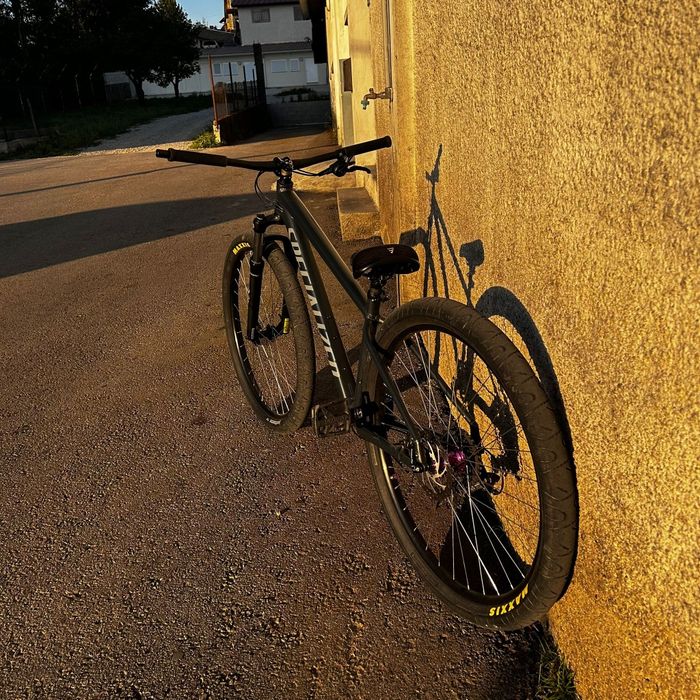 Bicicleta specialized rock hopper 29 sport 2022 VENDO PRA DESPACHAR