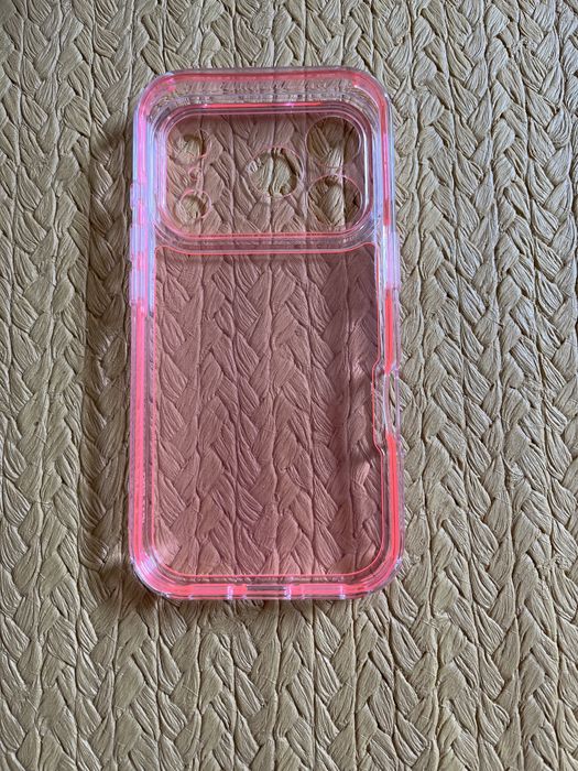 Etui na telefon iPhone 17 Pro - nowe