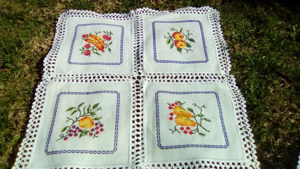 Jogo de cozinha ponto de cruz e croché artesanal