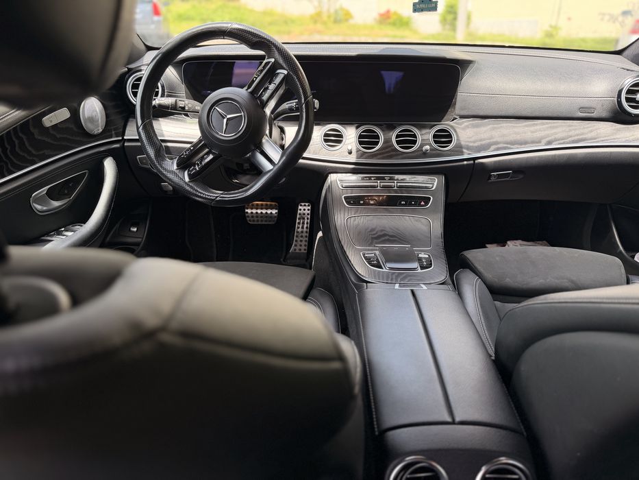 Mercedes-Benz E 300 Plug-in Hybrid Diesel
