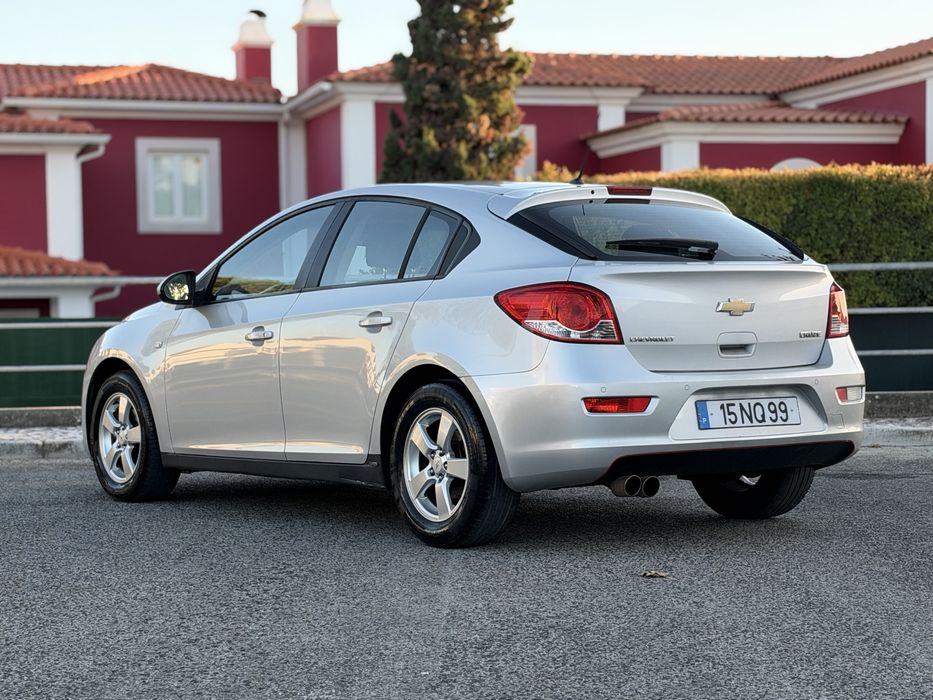 Chevrolet Cruze 1.6 - 2013 - Garantia 18 meses