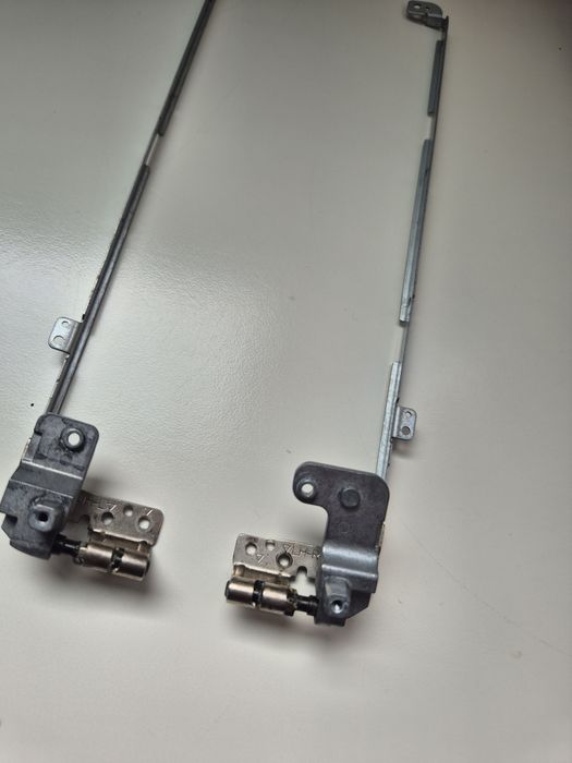Dobradiças de Portatil Acer Aspire 5738ZG