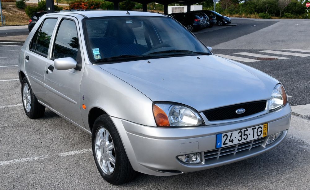 Ford Fiesta 1.2    Ano - 2002