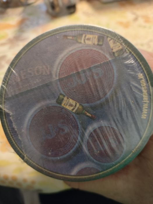 Bases de copos Jameson