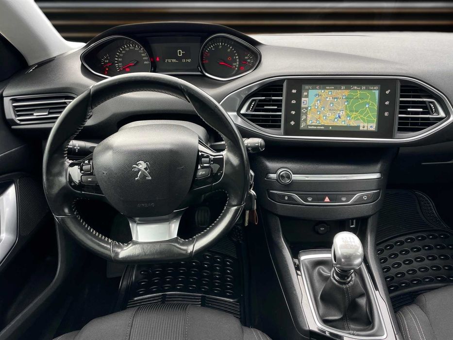 Peugeot 308 SW 1.6HDi Panorámico+GPS c/Garantia - 148€ p/mês