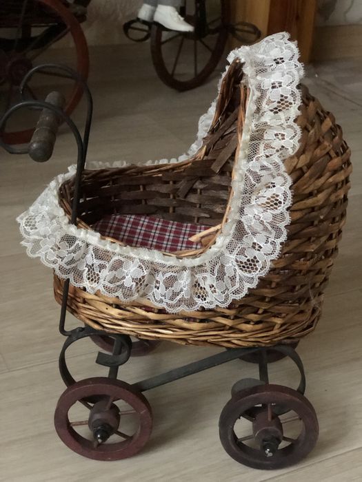 Кукла в коляске Германия