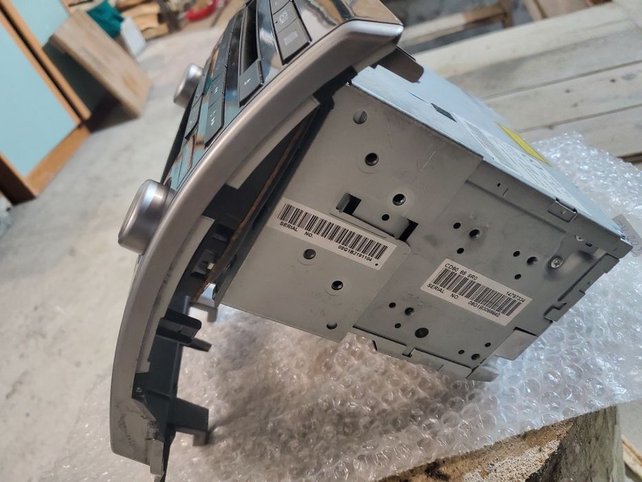 Штатна магнитола Мазда 5