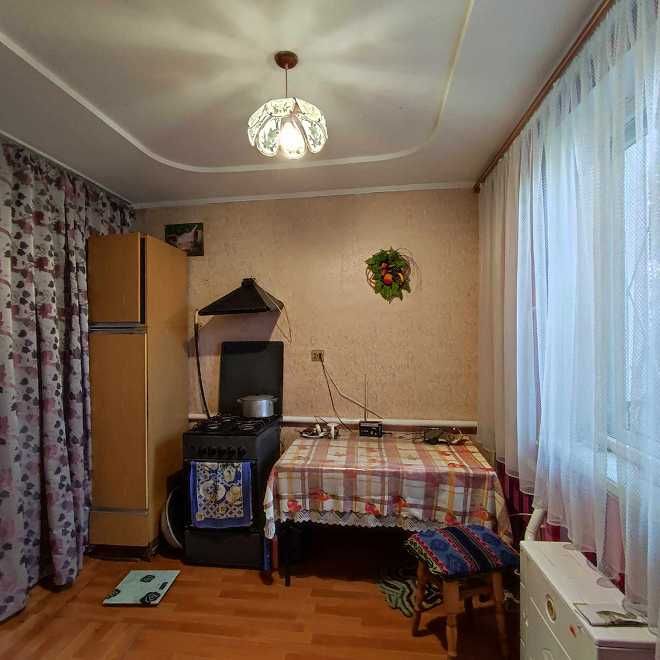 будинок у передмісті с/т "Хвиля"