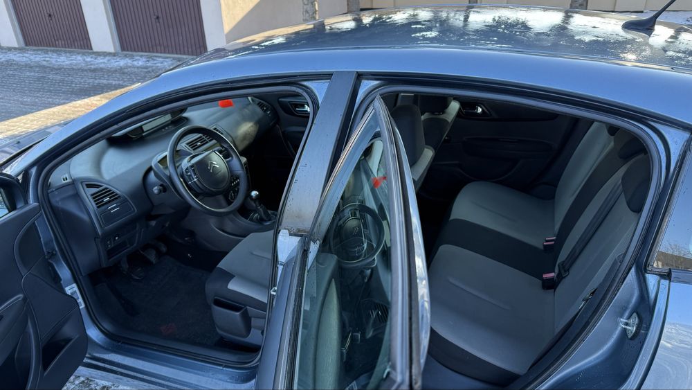 Citroen C4 1.4 benzyna 10 lat jeden właściciel