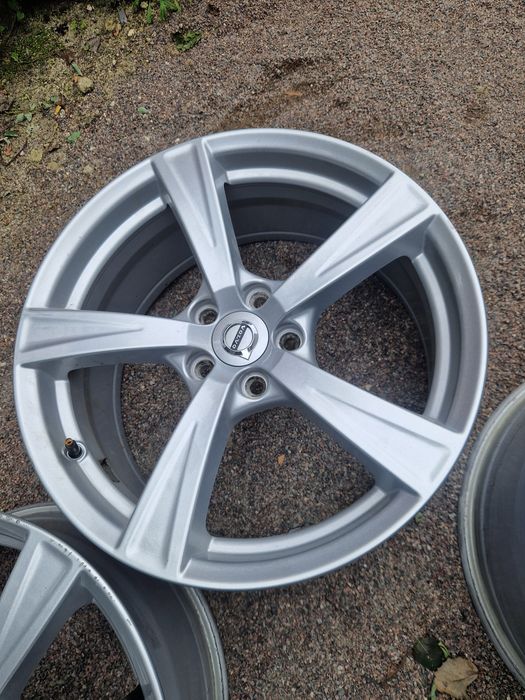 Диски Volvo r18, xc40, xc60, xc90, s80...