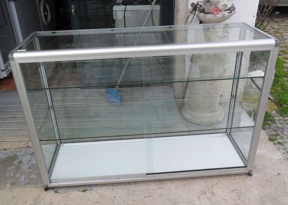 Balcão / vitrine expositor (ver descrição)