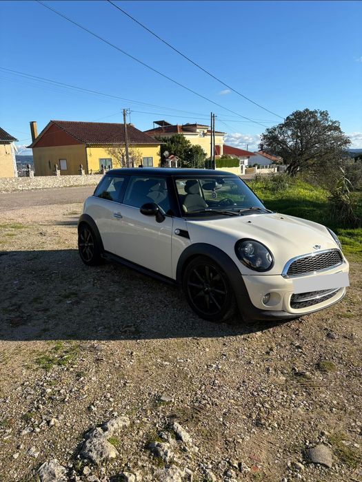 Mini cooper D 1.6 revisão completa impecável