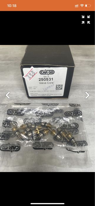 Cердечниками клапанов 10шт производства CARGO 250531