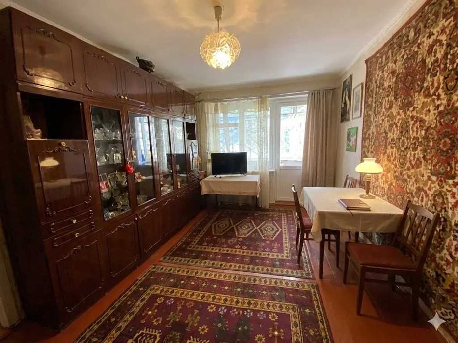 Продаж 3 кімнатної квартири 51 м2 поверх 3/5 Панельний. Хрущовка р-н Алмазний № 21381