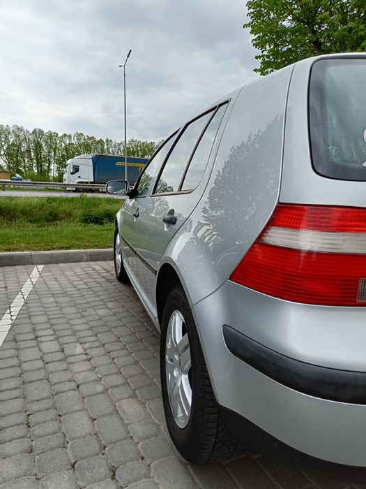 Продам VW Golf 4. 1,4. 2002р