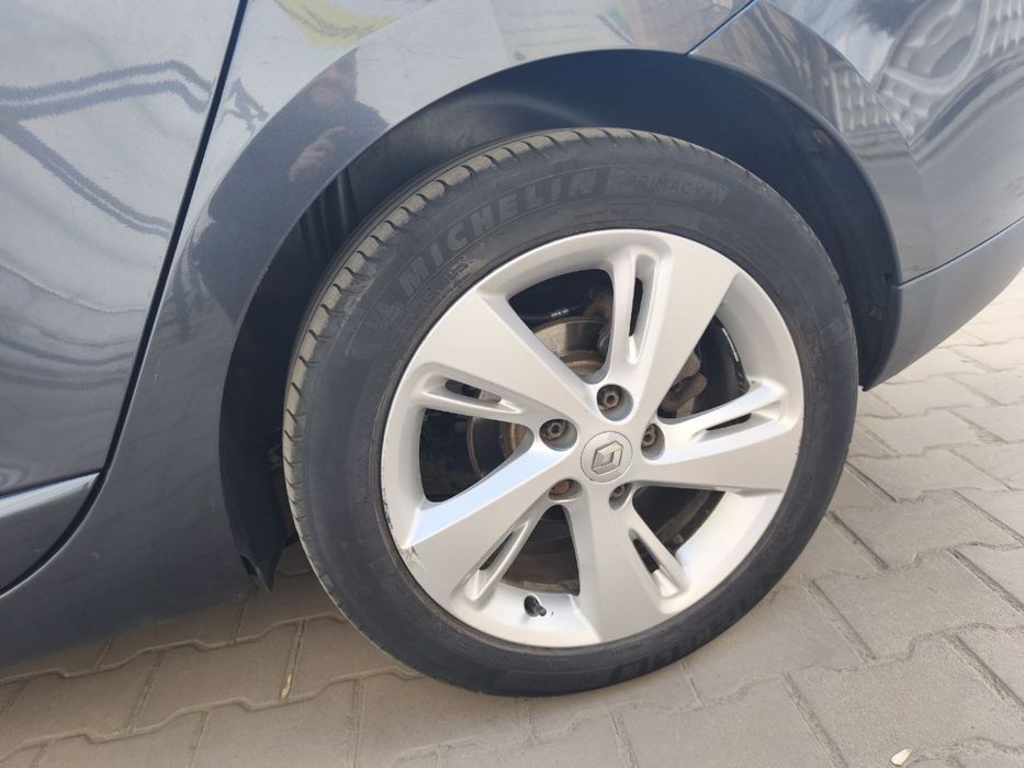 Комплект шин (літо)