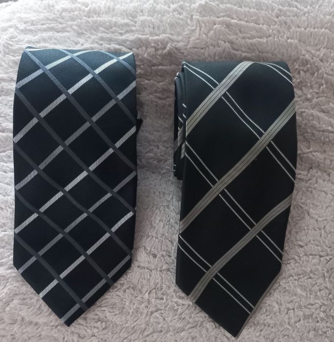 Eleganckie czarne krawaty