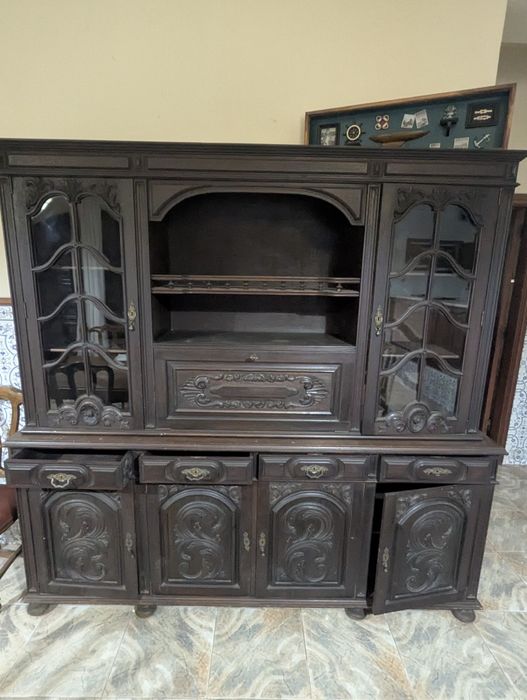 Móvel Antigo em bom estado